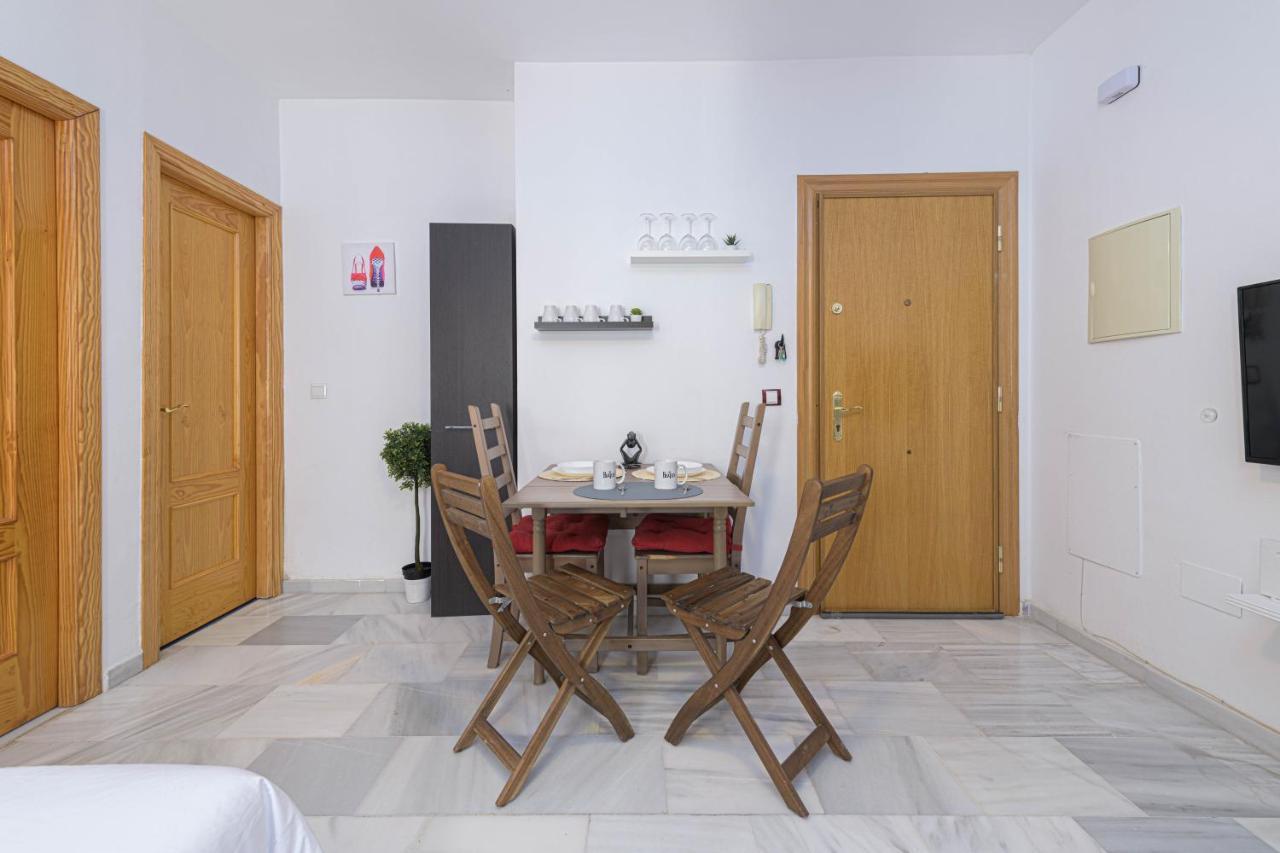 Wintowinrentals Coqueto Apartamento En El Centro De Malaga Zewnętrze zdjęcie